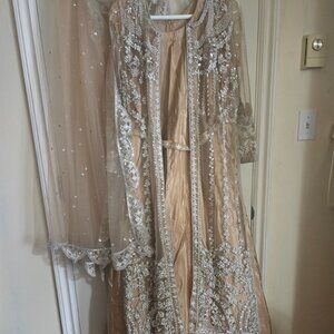 Elegant Champagne Gold Embroidered Formal Dress – Worn ONCE!